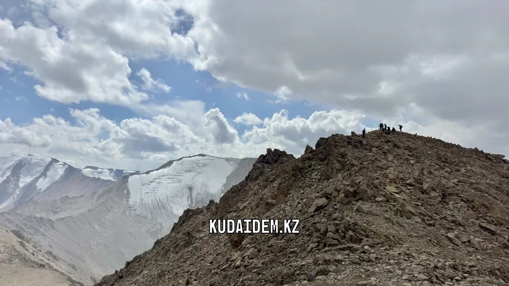 Tourist Peak